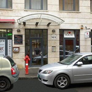 ORANGEHOMES large studio apartment Erkel street